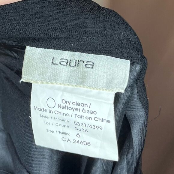 ⭐️ Black Laura skirt size 6 - Picture 5 of 11